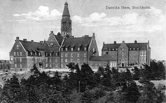 Vykort som visar Danvikshem i Nacka