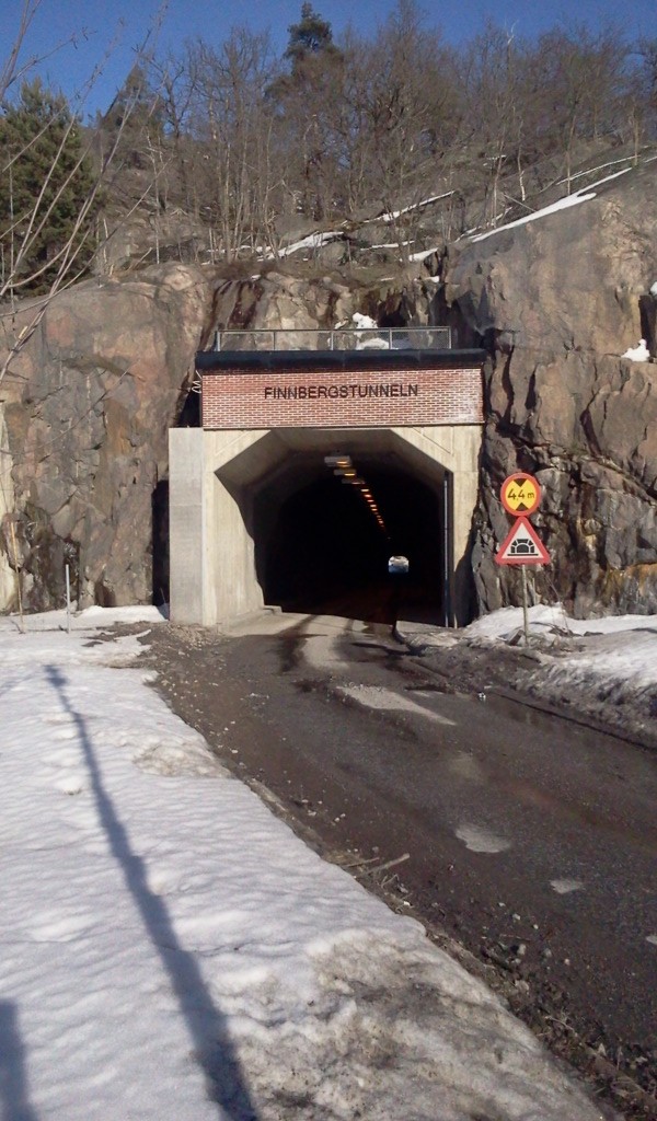 Mynningen till Finnbergstunneln mellan Finnboda och Kvarnholmen - Västra Sicklaön