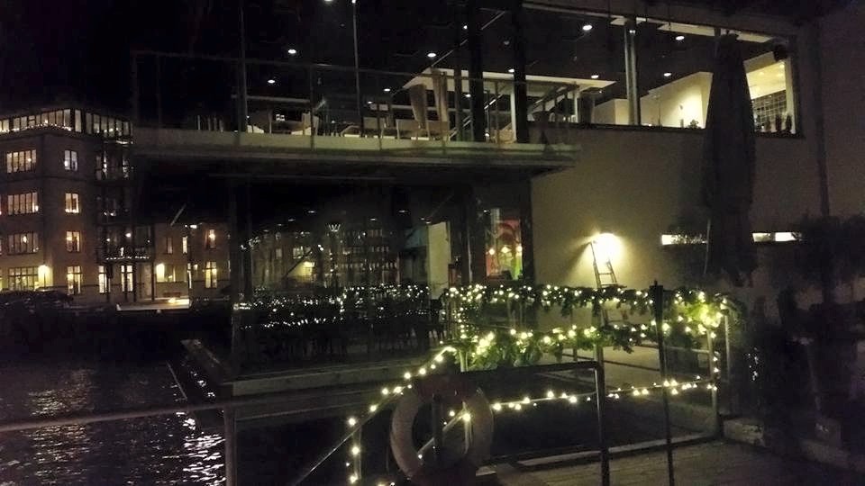 restaurang docklands i finnboda