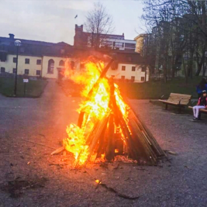 Boule & berså smygöppnar redan på lördag