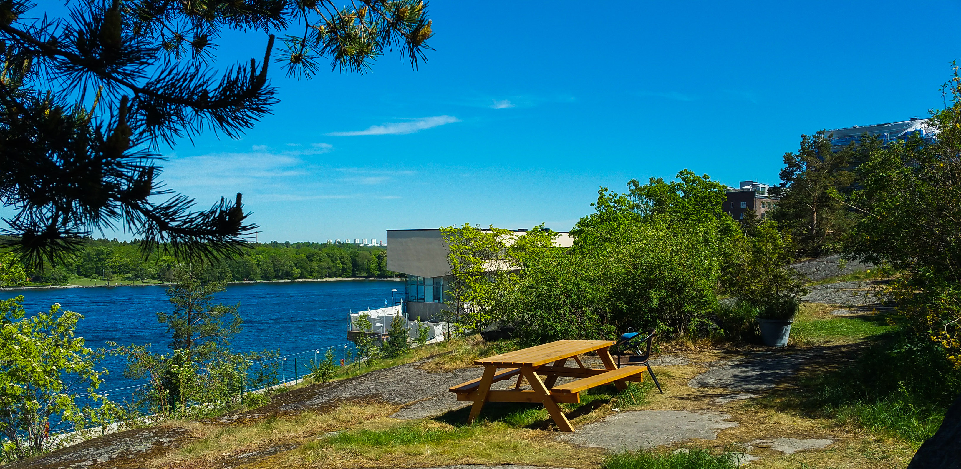 Gröna bältet norr om funkisområdet på Kvarnholmen