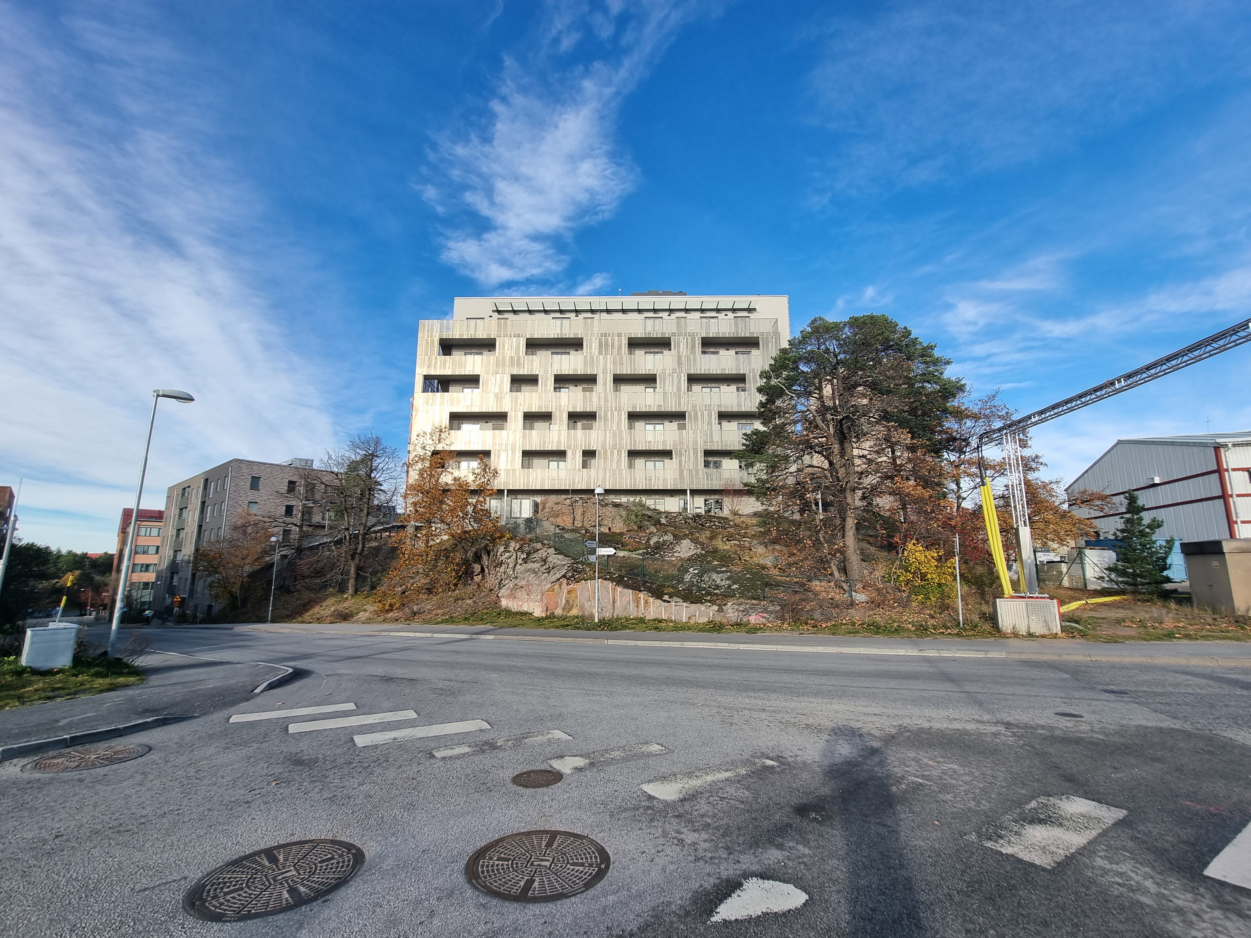 Korsningen Lokomobilvägen / Jarlabergsvägen